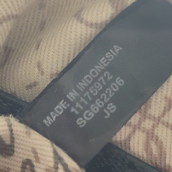 GUESS 1981 Winett Black Handbag Purse - Picture 14 of 15